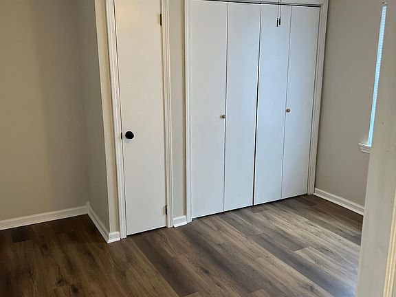 4th image of 1155 Avenue B