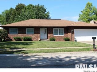 213 Norwalk Rd, Springfield, IL 62704