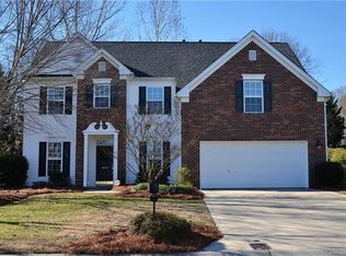 4829 Walnut Grove St, Harrisburg, NC 28075