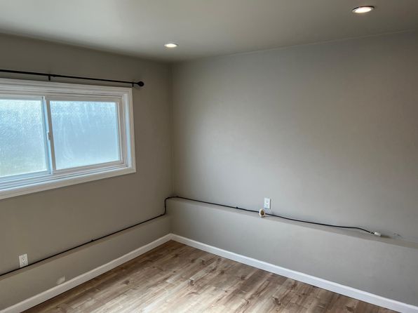 (undisclosed Address)