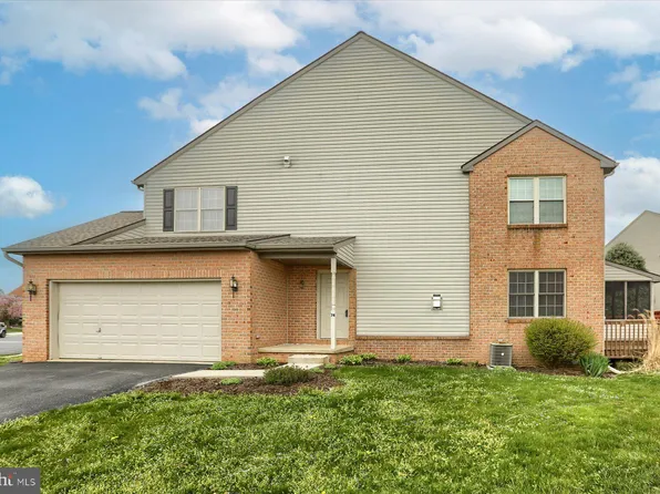 74 Spring Hill Ln, Mountville, PA 17554