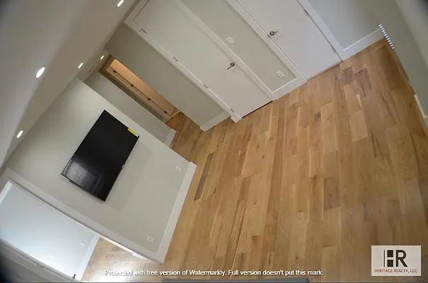 Rented by Heritage Realty LLC | media 32