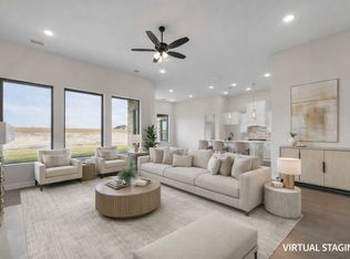 140 Lila Lake Dr, Waxahachie, TX 75165