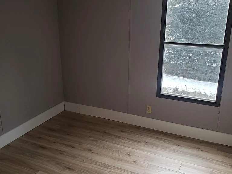 7281 Shirland Rd — Photo 15