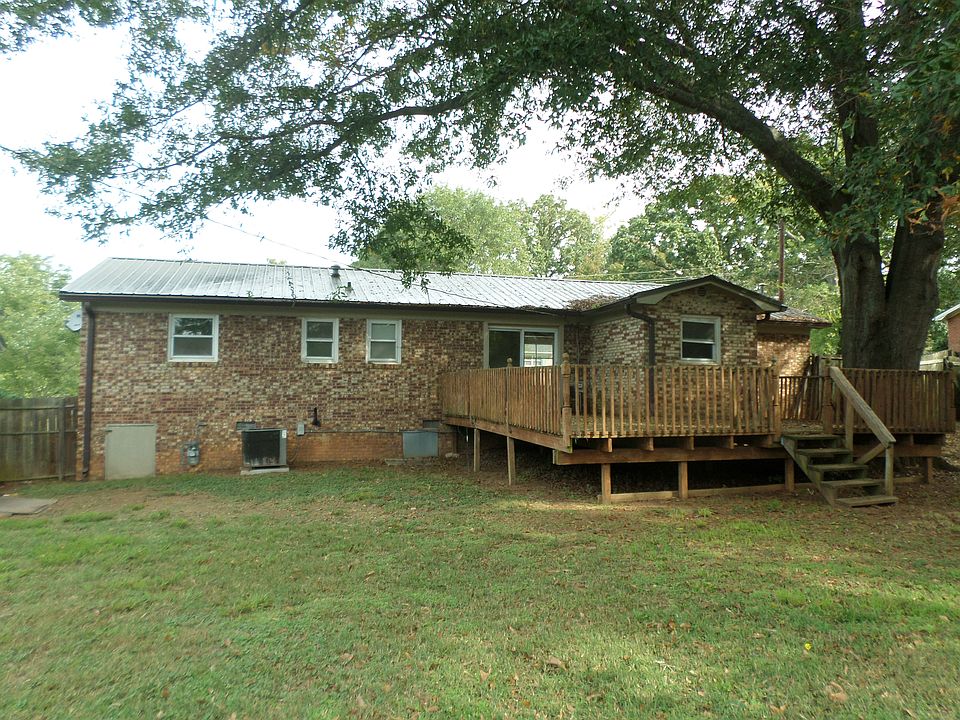 1st image of 3231 Starrland Dr