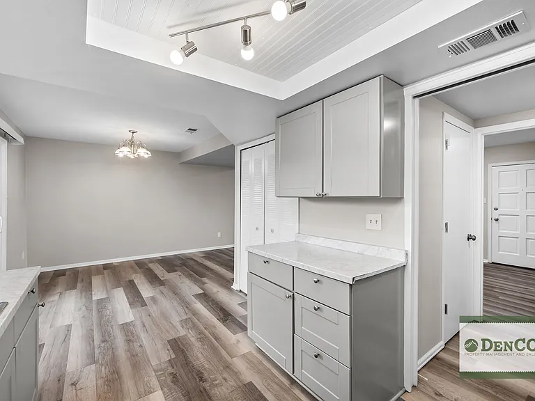 12616 E Kansas Pl — Photo 11