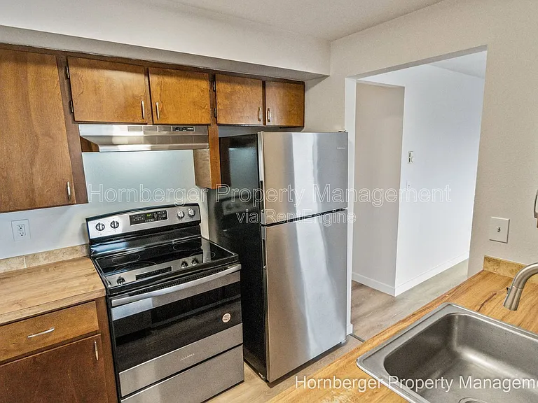 2807 E Boone Ave #3 — Photo 1