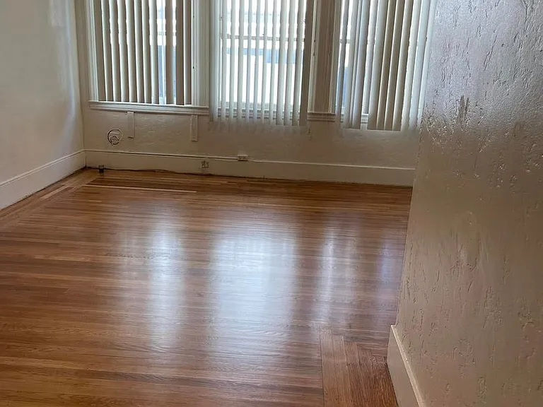 2411 Durant Ave — Photo 5