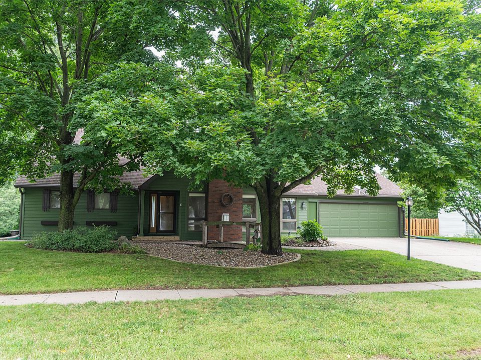 1st image of 1422 Edgewood Dr