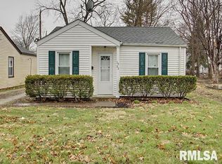 1905 N 20th St, Springfield, IL 62702