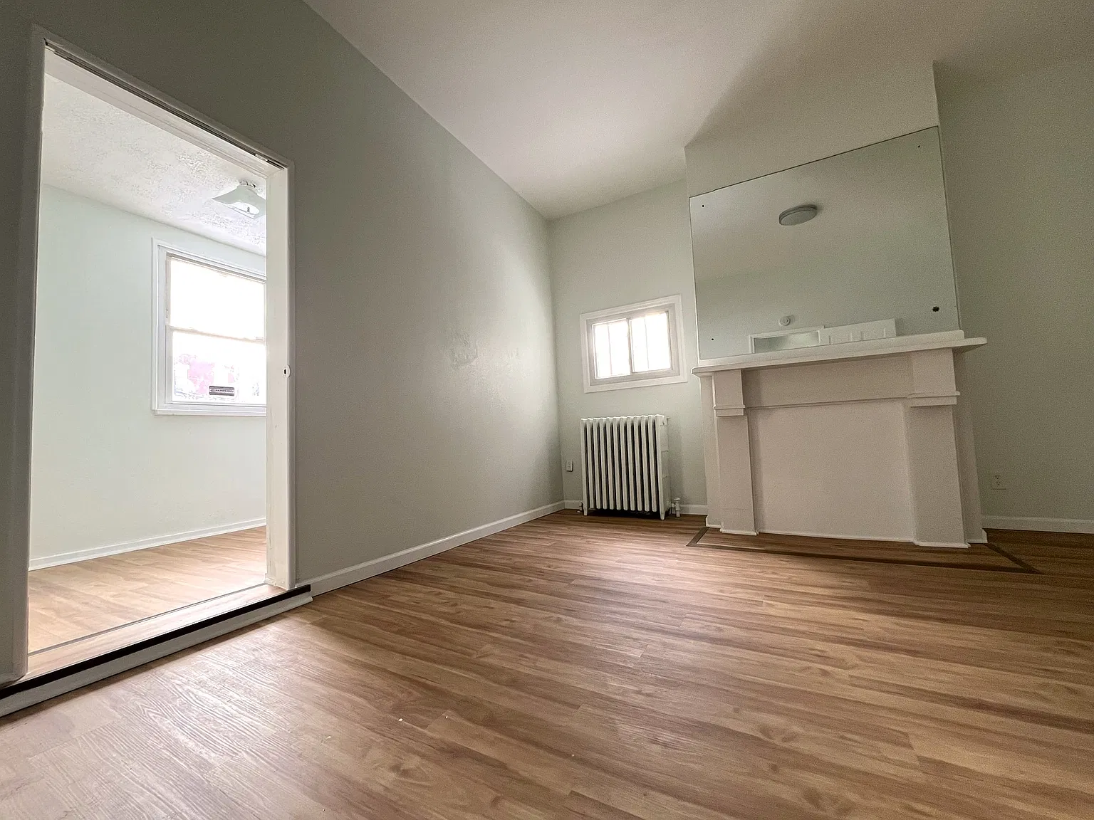3 bed, 1500 sqft, $2,300 — Photo 3