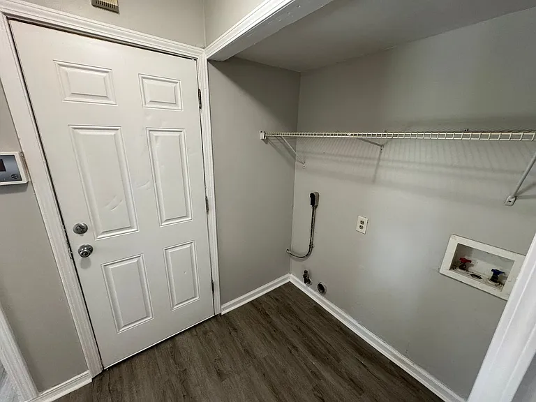 9634 Meadowlark Dr — Photo 12