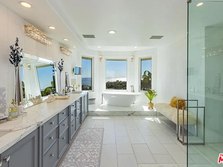6358 Ramirez Mesa Dr — Photo 21
