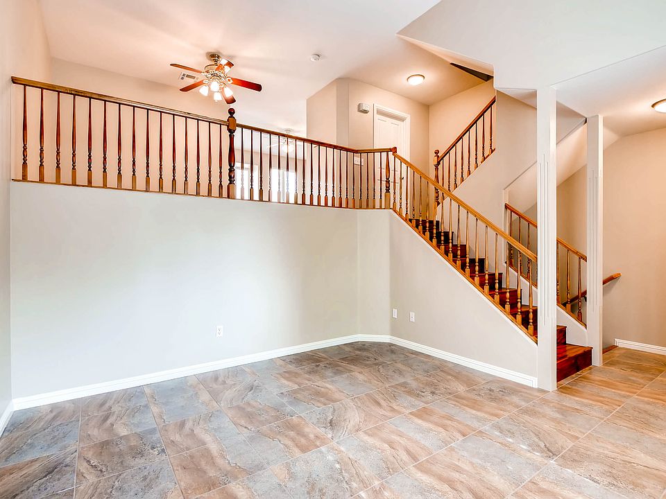 1st image of 8429 Sluman Ct