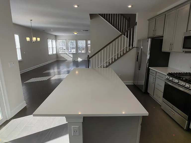 831 Amley Pl — Photo 8