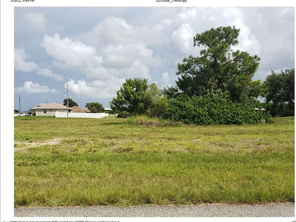 1st image of 1131 NW 18th Ter