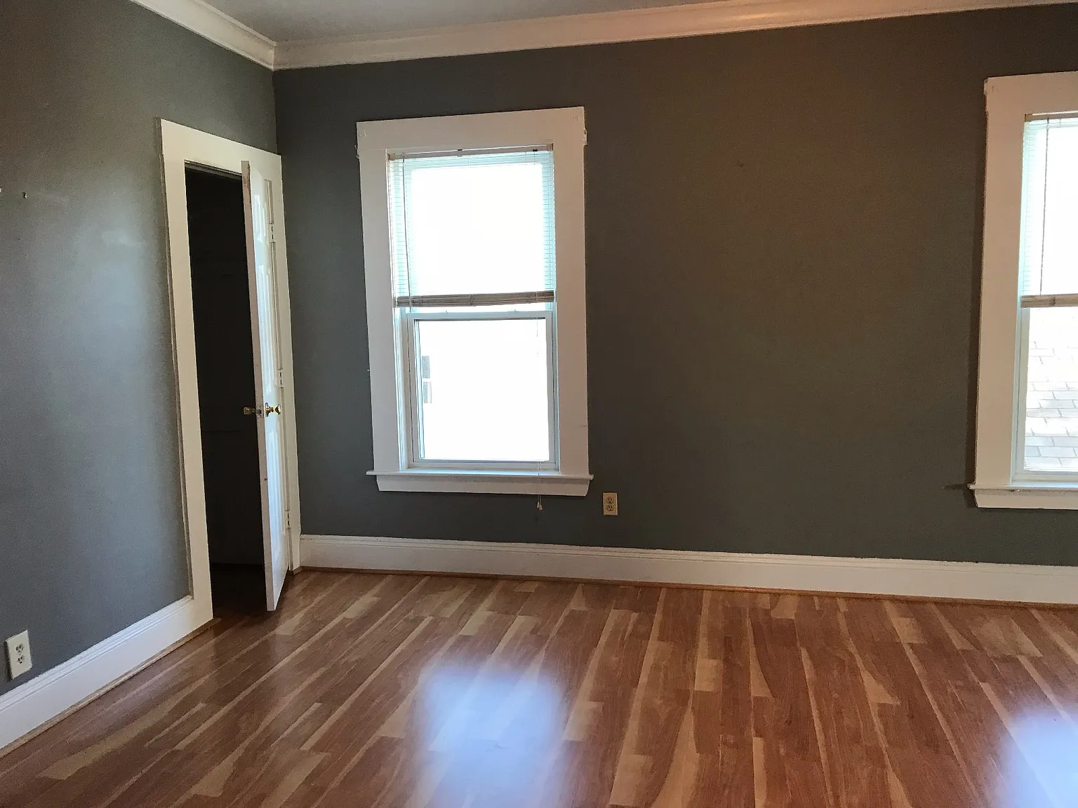 2 bed, 1000 sqft, $2,395 — Photo 4