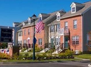 8325 Bruntsfield Rd, Columbus, OH 43235