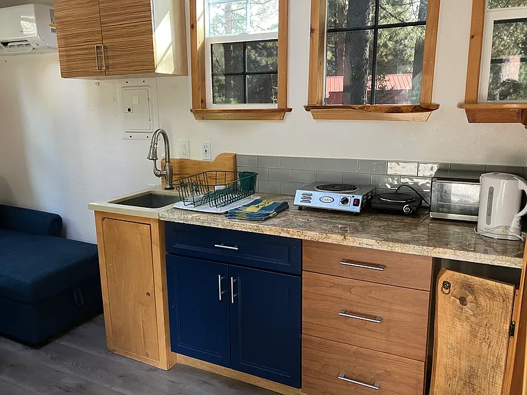 1365 Grizzly Rd — Photo 3