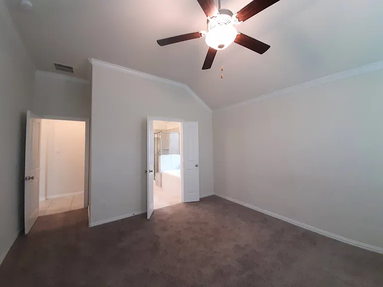 1514 Ancient Oak Ln — Photo 42