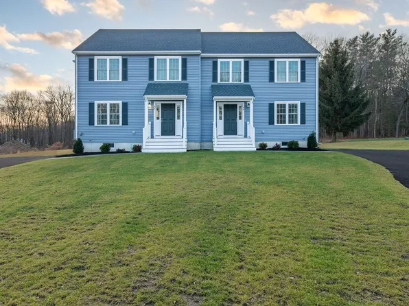 44-46 Carey St, Rockland, MA 02370