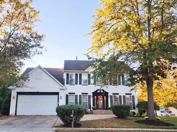 37 Equestrian Dr, Burlington, NJ 08016