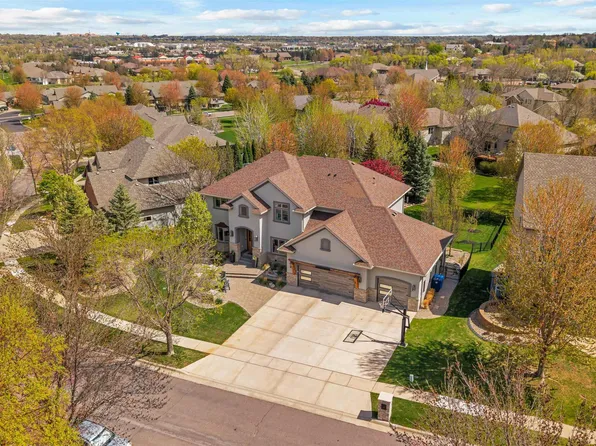 5604 S Jersey Tess Dr, Sioux Falls, SD 57108