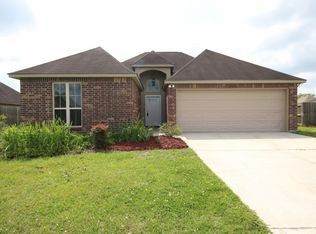 42393 Pebblestone Ave, Prairieville, LA 70769