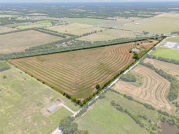 3rd image of 1855 County Road 4935