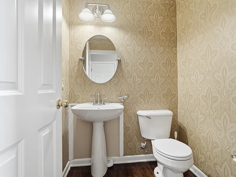 Powder room