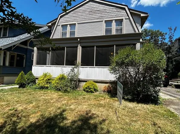 126 E Tulane Rd, Columbus, OH 43202