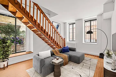221 East 33rd Street, #U1H
