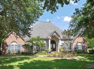 23962 Sunnyside Ln, Zachary, LA 70791