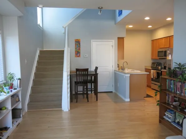 818 S Terry St #B16, Longmont, CO 80501
