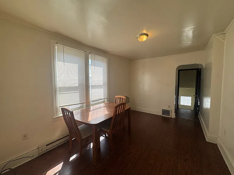 802 Wayne Ave #2 — Photo 7