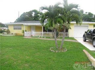 1701 York Ct, Fort Pierce, FL 34982
