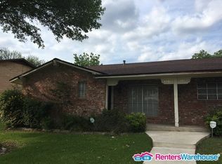 6609 Forest Grv, San Antonio, TX 78240