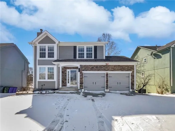 21475 W 122nd St, Olathe, KS 66061