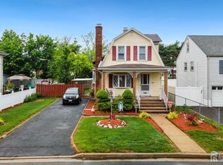 113 Coleman St, Middlesex, NJ 08846