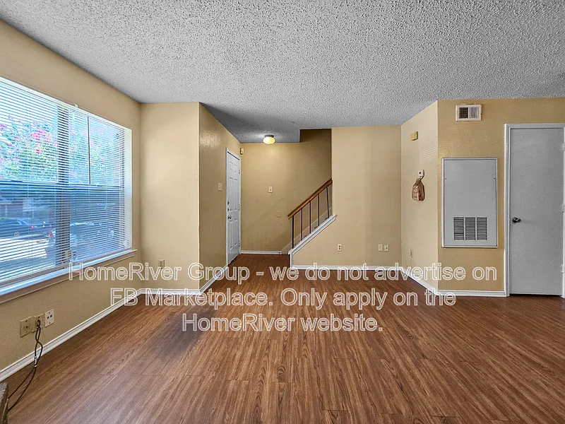 2 bed, 2.0 bath, 1158 sqft, $1,450 — Photo 4
