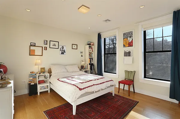 Sold by Corcoran | media 16