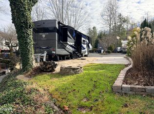 4229 E Pkwy #164, Gatlinburg, TN 37738