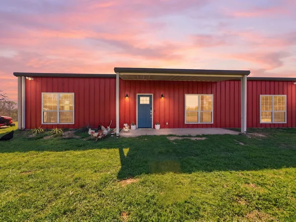 1009 Rs County Rd #4325, Emory, TX 75440