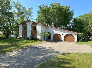 14403 Guthrie Way, Apple Valley, MN 55124
