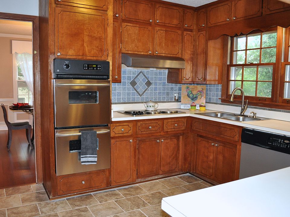 1st image of 5707 Tannahill Cir SE