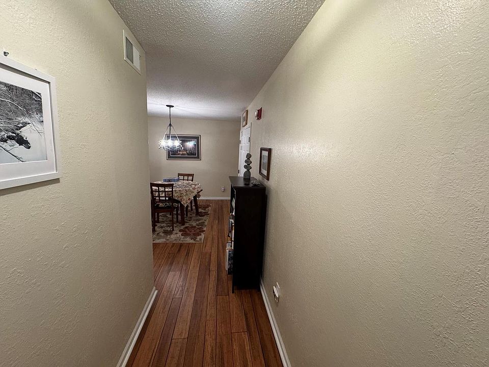 1st image of W194S7823 Overlook Bay ROAD