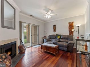 12919 Alton Sq APT 112, Herndon, VA 20170