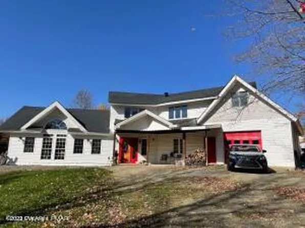 101 Gilpin Rd, Newfoundland, PA 18445