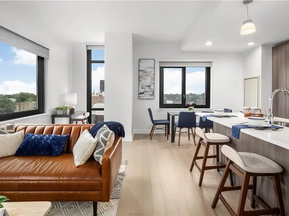 (undisclosed Address), New Rochelle, NY 10801