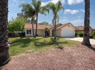 898 Digby Dr, Hemet, CA 92545